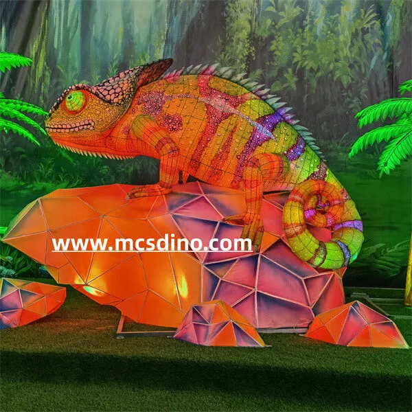 Chameleon lantern Animal LED light Display- LT0001